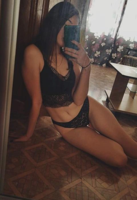  (0)