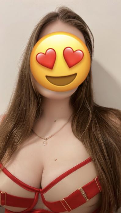 Oksana (22)