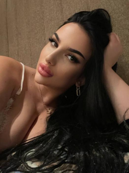 Диана (22)