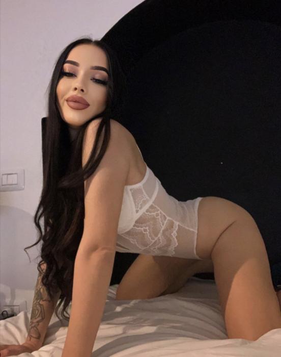 Dasha (21)