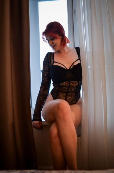 Eva (25)