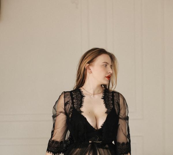 Viktoria (23)