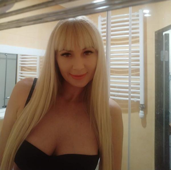 ZLATA (30)