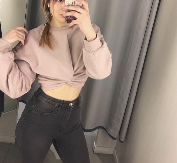 Kristi (26)