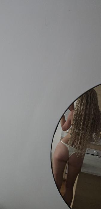 Allise (31)