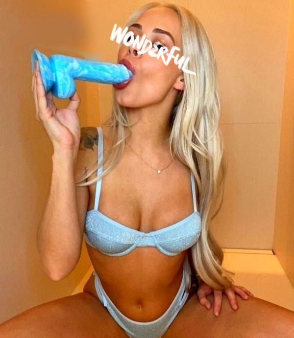 Sandra (25)