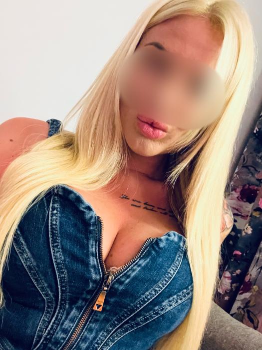 Emilija (27)