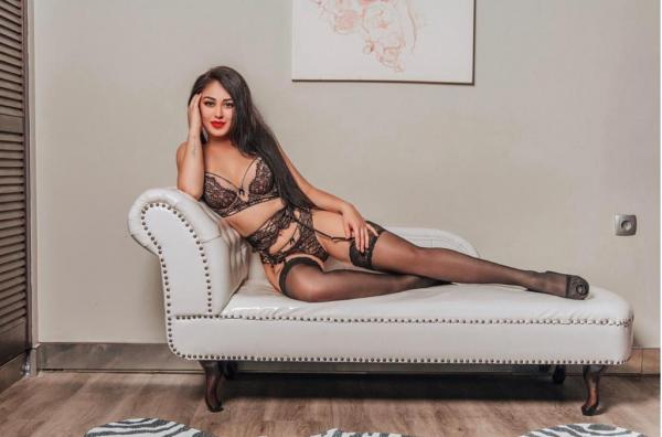 LINA (25)