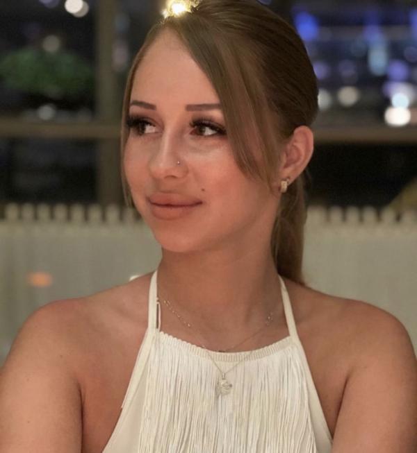 Лина (27)