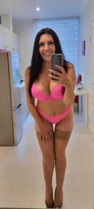 Oksana (38)