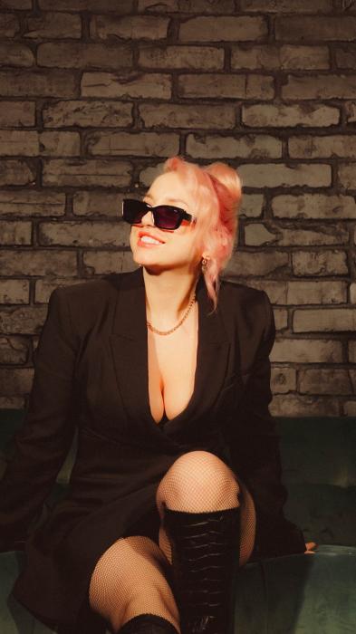 Adelina (29)