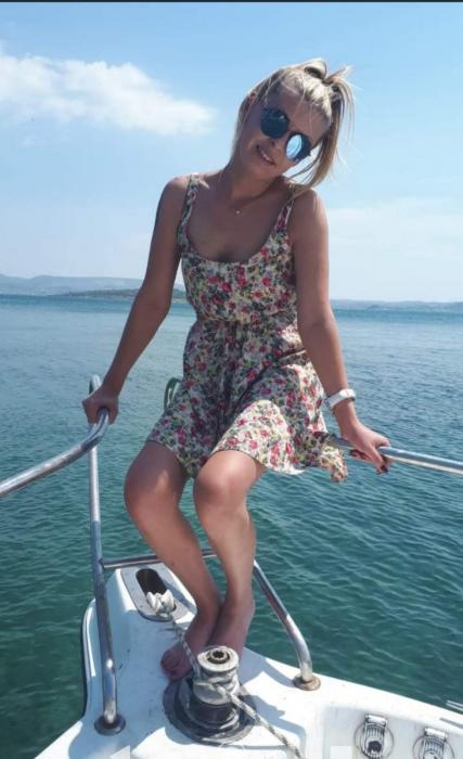 Nastya (33)