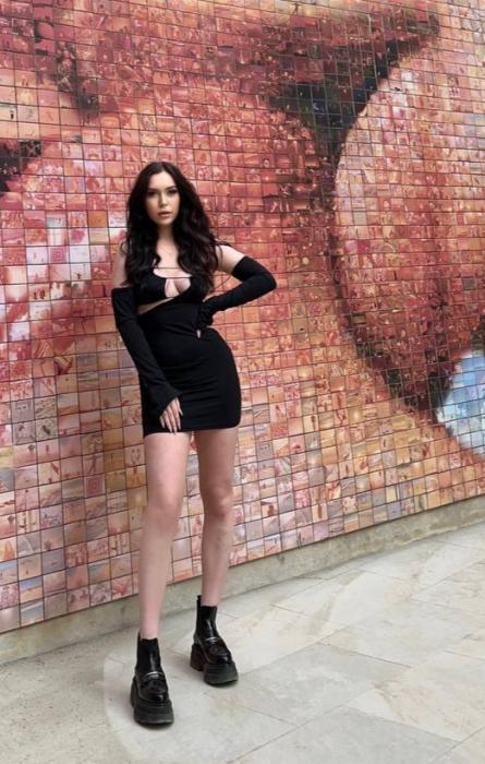 Alina (20)
