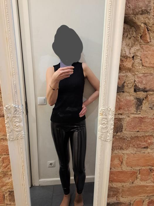 Regina (47)