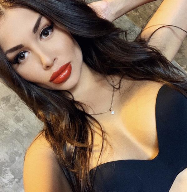 Karina VIP (25)