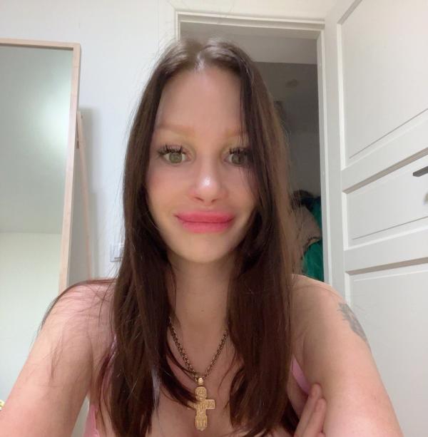  (0)