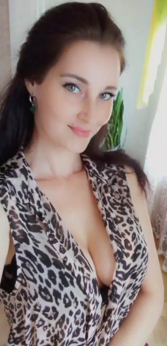 Alina (0)