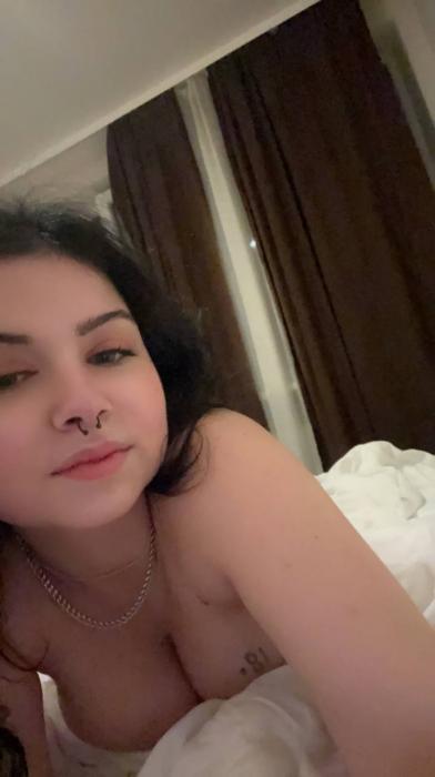 Agnese (21)