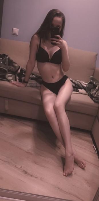  (0)