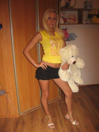 anja (23)