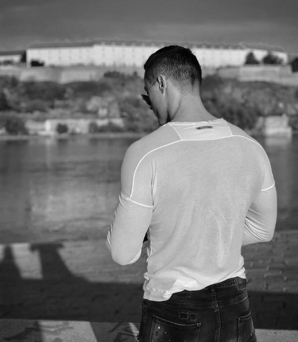 Edijs (30)