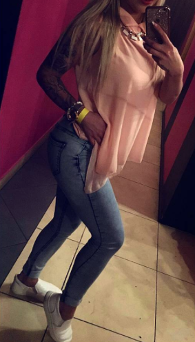 :)) (20)