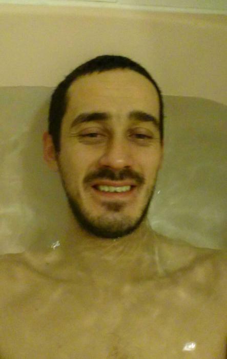 Konstantin (30)