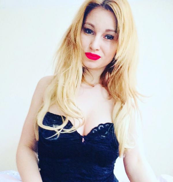 Aija (23)
