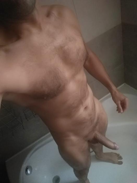Артём (36)