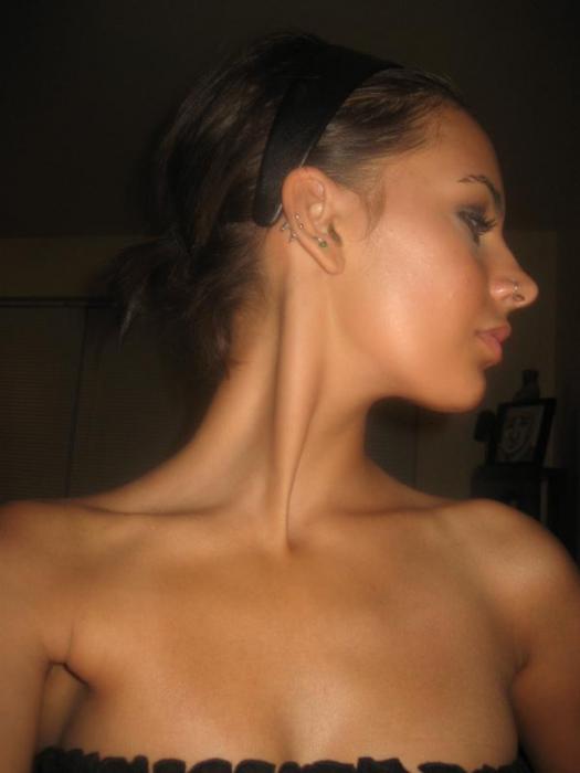 Agija (25)