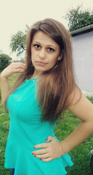 Annija (18)