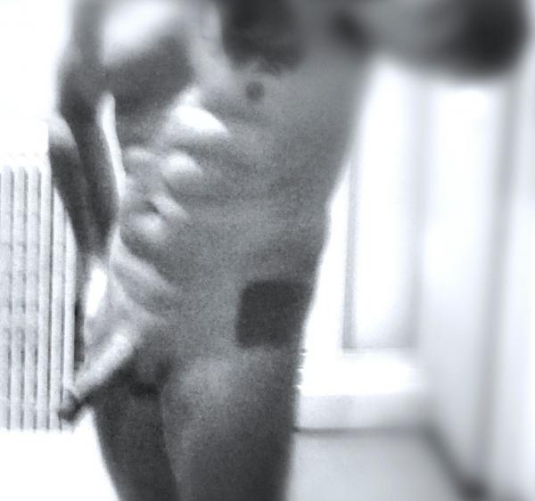 Max (40)