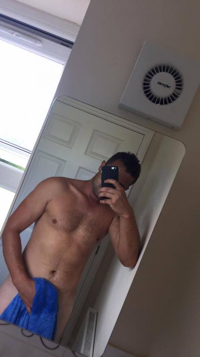 Alexx (30)