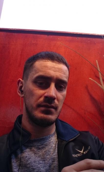 Konstantin (32)