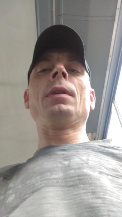  (33)