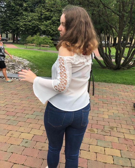 Marta (23)