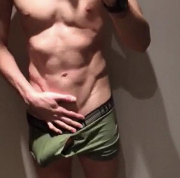 Akt (22)