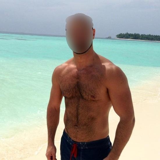 V (29)