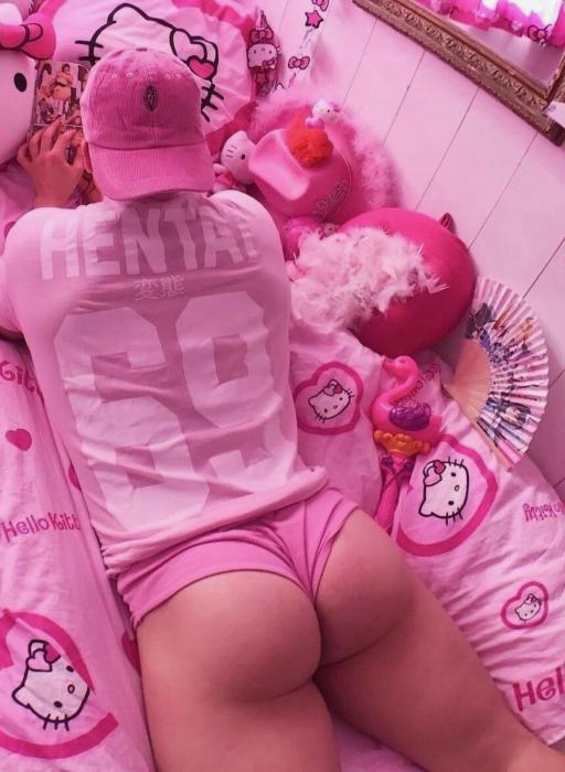 Slutty (23)