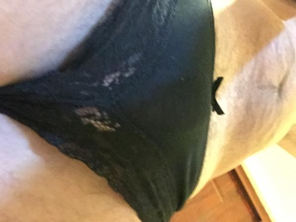 M (44)