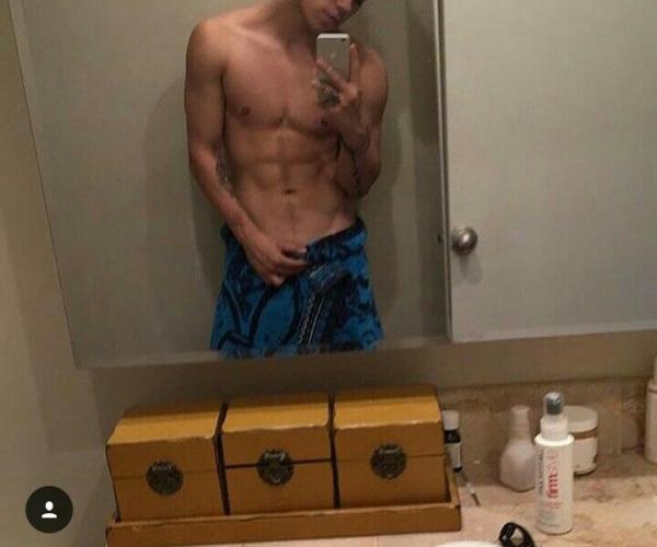M (20)