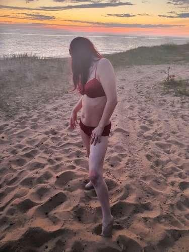  (27)