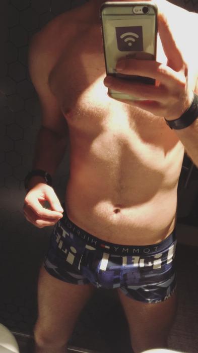 J (28)