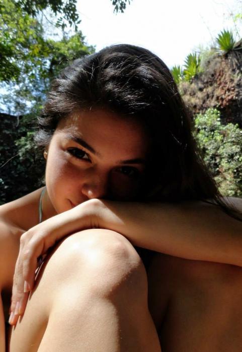 Gabriella (23)