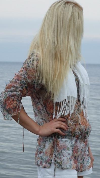 Anna (23)