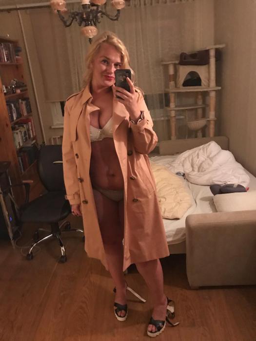 Julija (33)