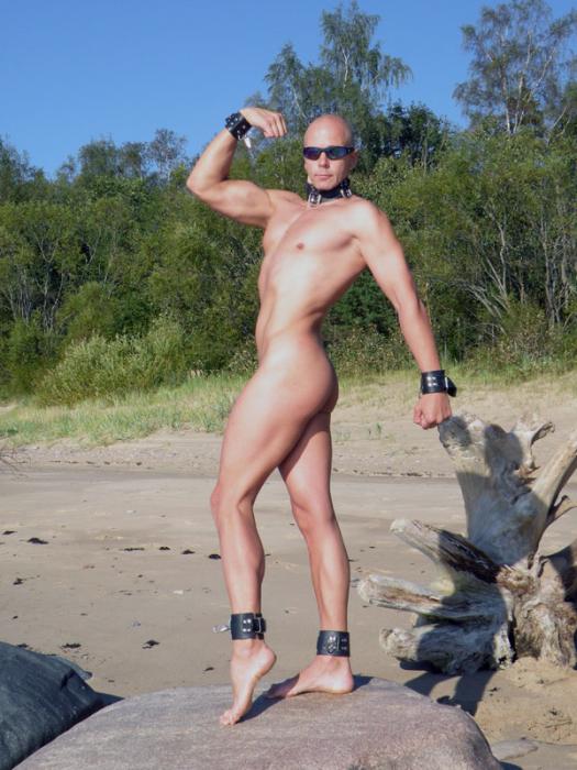 Viktor (37)