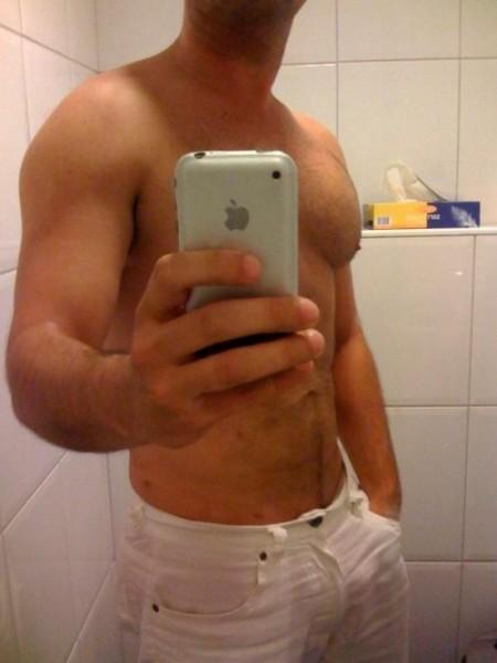 Alex (32)