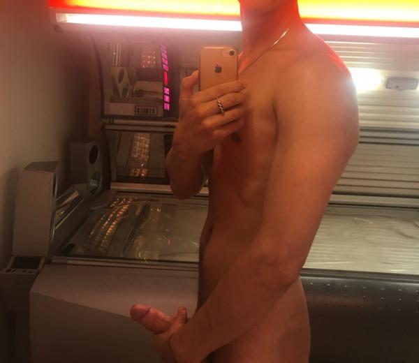 Artis (25)