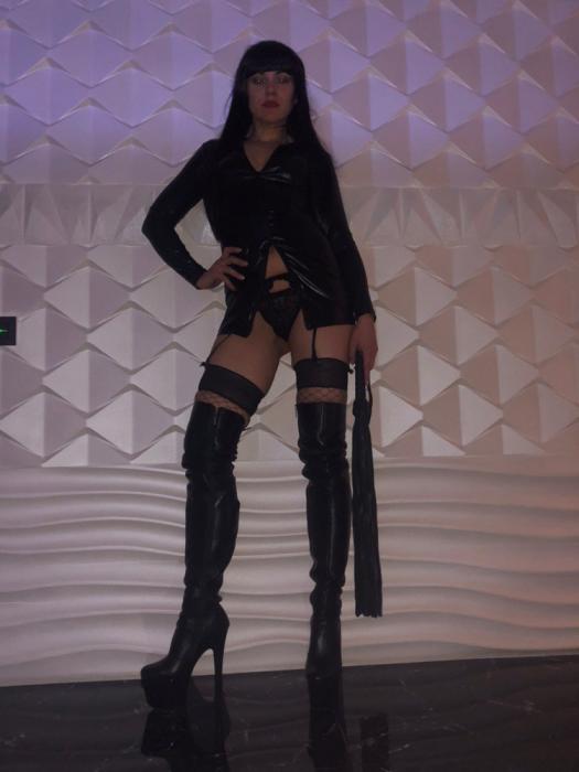 Mistress (33)